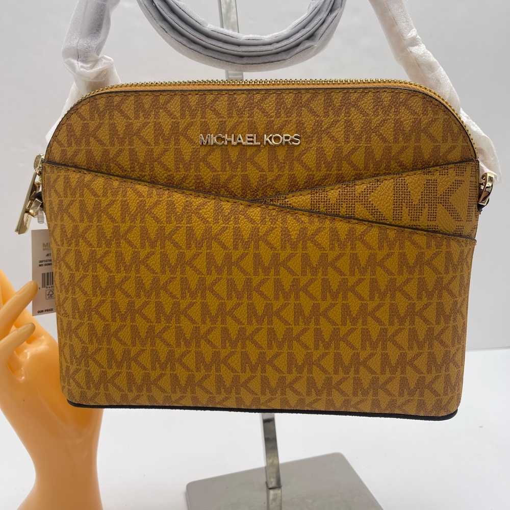 Michael Kors Jet Set Travel Md Logo Dome Crossbody XCROSS XBODY
Marigold 
NWT - Picture 13 of 16